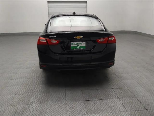 2021 Chevrolet Malibu FWD 1FL