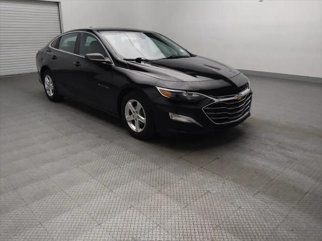 2021 Chevrolet Malibu FWD 1FL