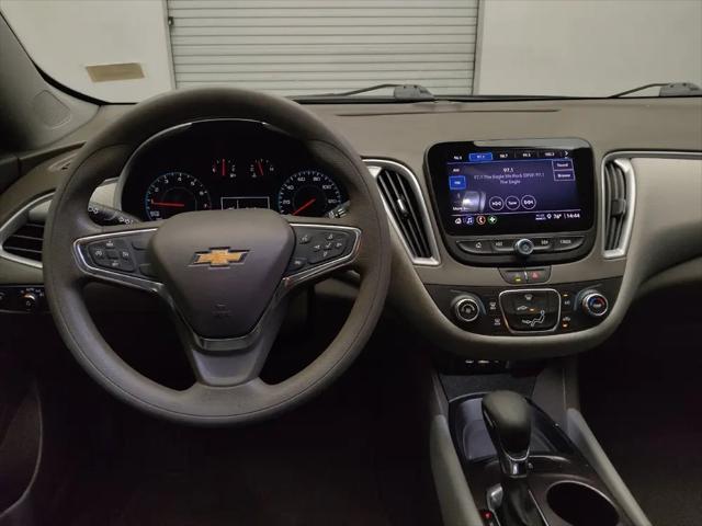 2021 Chevrolet Malibu FWD 1FL