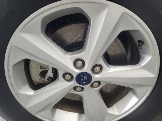 2015 Ford Edge SE