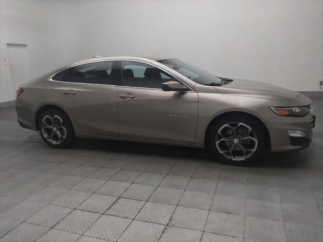2022 Chevrolet Malibu FWD LT