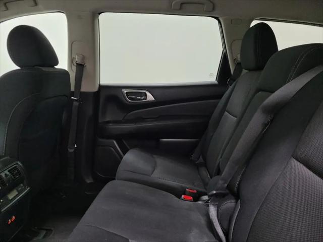 2020 Nissan Pathfinder S 4WD