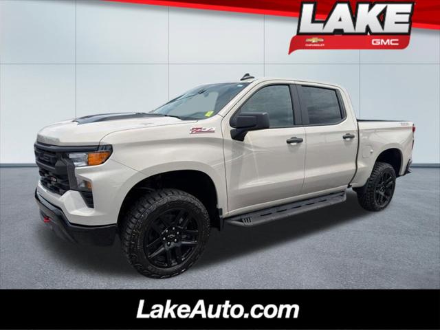 2026 Chevrolet Silverado 1500 4WD Crew Cab Short Bed Custom Trail Boss 2026 Chevrolet Silverado 1500 4WD Crew Cab Short Bed Custom Trail Boss