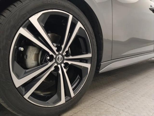 2022 Nissan Sentra SR Xtronic CVT