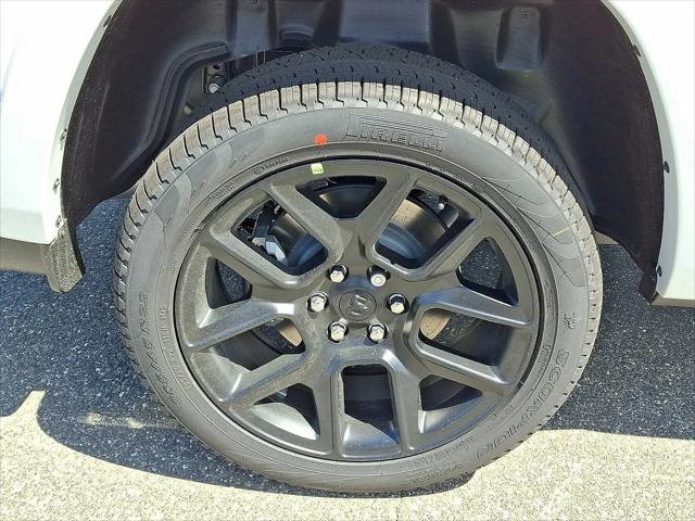 2026 Ram 1500 Laramie Crew Cab 4x4 57 Box