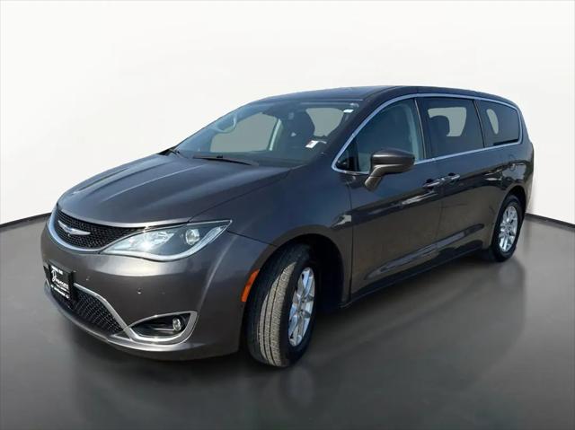 2020 Chrysler Pacifica Touring