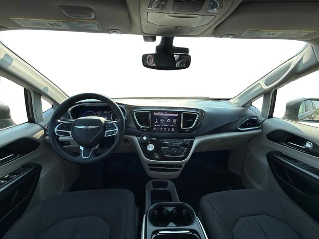 2020 Chrysler Pacifica Touring