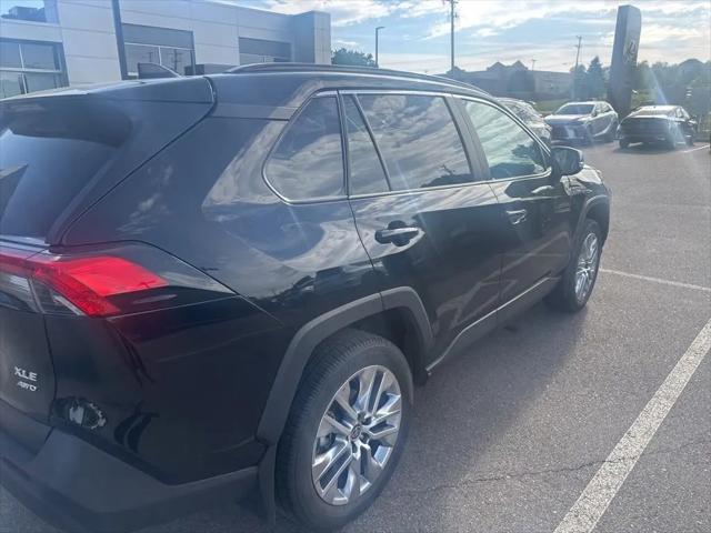 2025 Toyota RAV4 XLE Premium