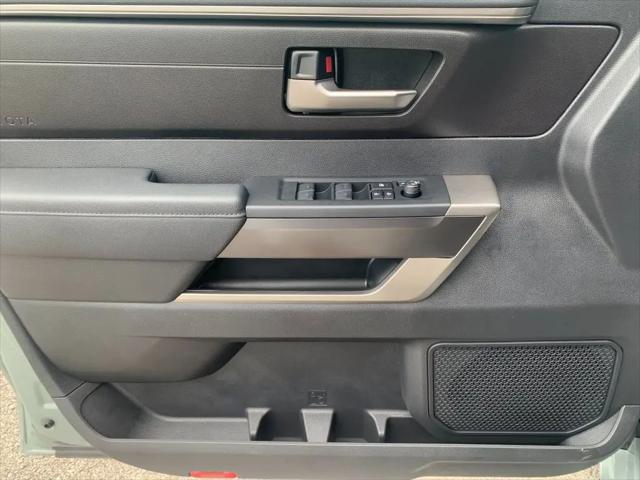 2026 Toyota Tundra SR5 CrewMax 5.5' Bed
