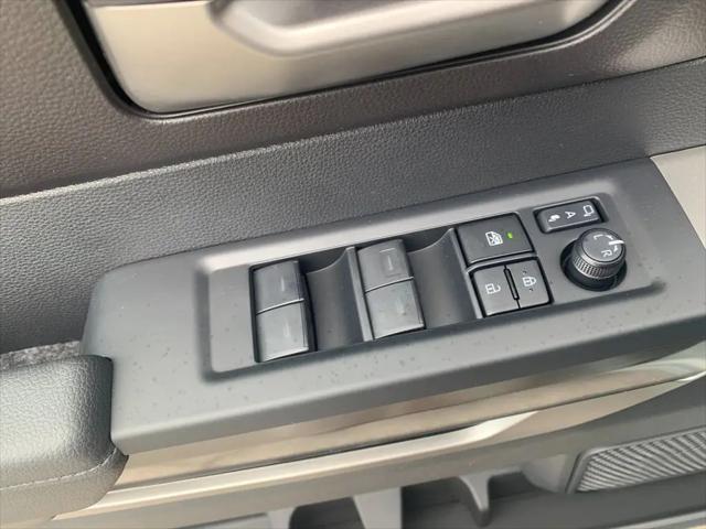 2026 Toyota Tundra SR5 CrewMax 5.5' Bed