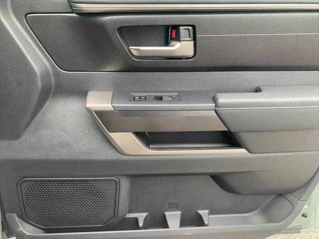 2026 Toyota Tundra SR5 CrewMax 5.5' Bed