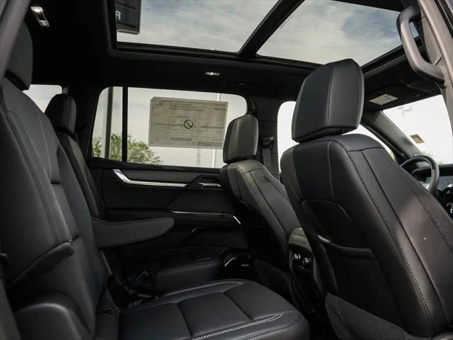 2026 GMC Acadia Elevation AWD
