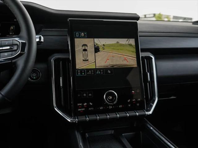 2026 GMC Acadia Elevation AWD