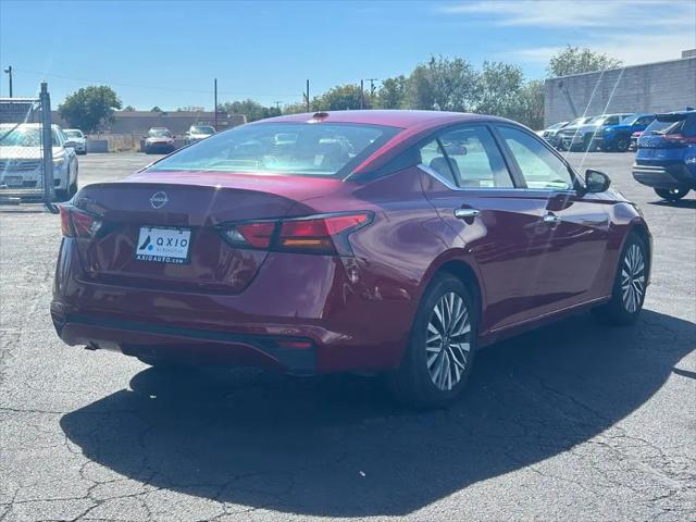 2025 Nissan Altima SV FWD