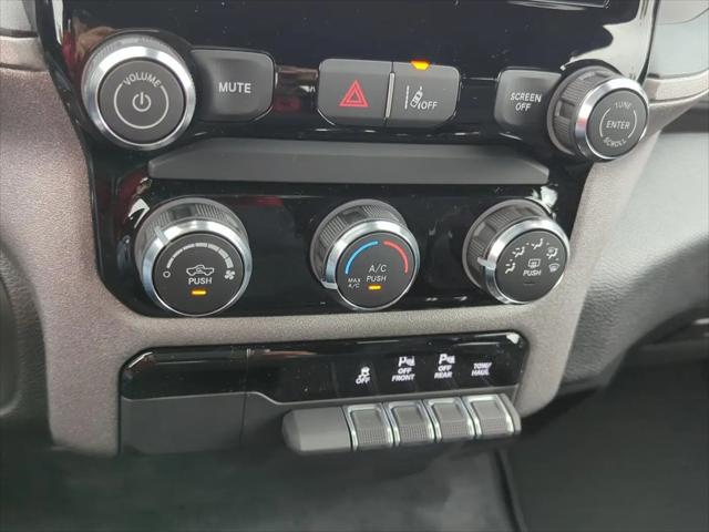 2026 Ram 1500 Express Crew Cab 4x4 64 Box