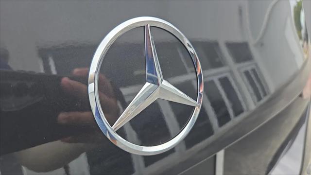 2026 Mercedes-Benz C-CLASS C 300 C 300