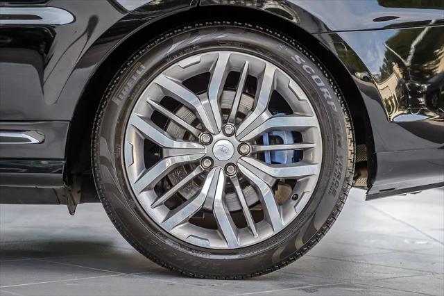 2016 Land Rover Range Rover Sport 5.0L V8 Supercharged SVR