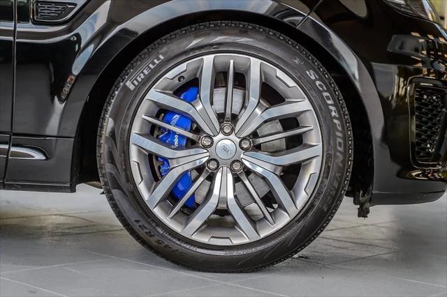 2016 Land Rover Range Rover Sport 5.0L V8 Supercharged SVR