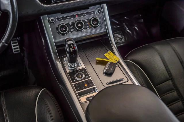 2016 Land Rover Range Rover Sport 5.0L V8 Supercharged SVR