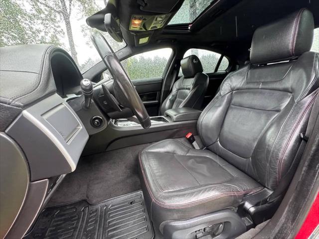 2015 Jaguar XF 3.0 Sport