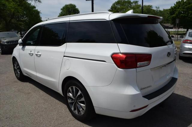 2015 Kia Sedona SX
