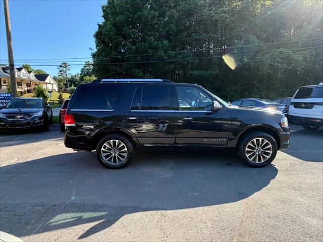 2015 Lincoln Navigator Standard
