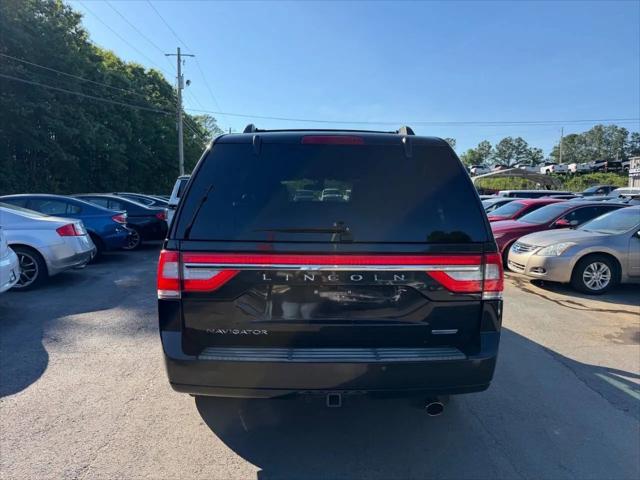 2015 Lincoln Navigator Standard