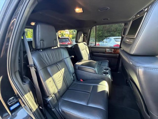 2015 Lincoln Navigator Standard
