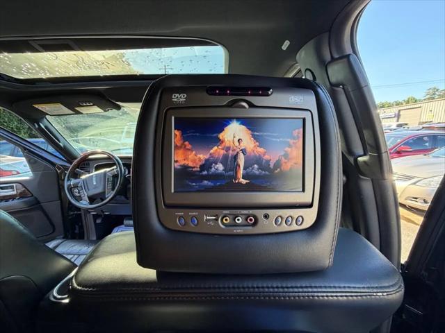 2015 Lincoln Navigator Standard