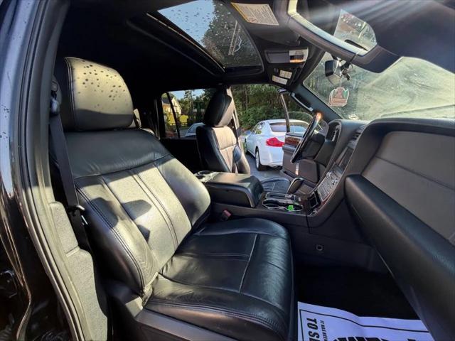 2015 Lincoln Navigator Standard