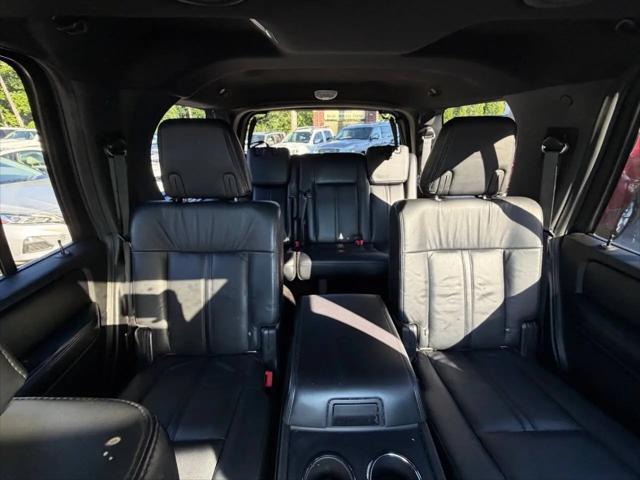 2015 Lincoln Navigator Standard