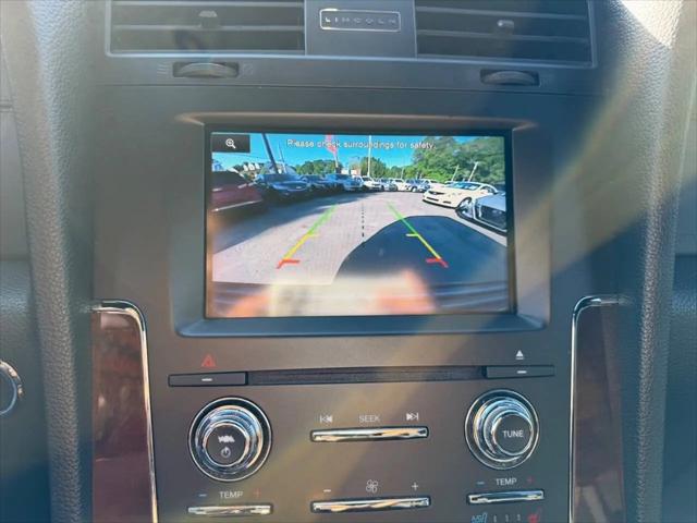 2015 Lincoln Navigator Standard