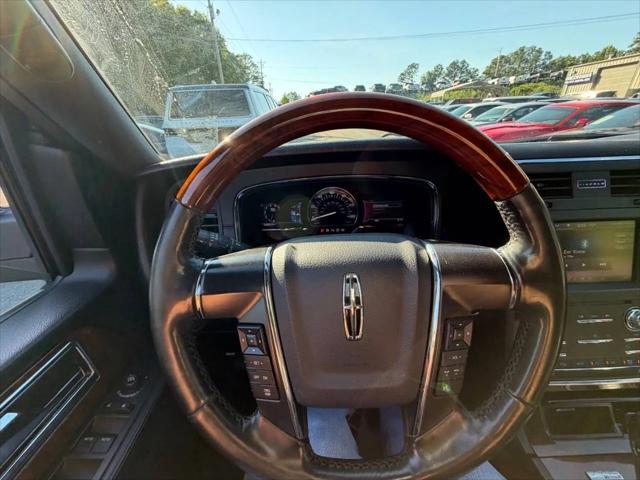 2015 Lincoln Navigator Standard