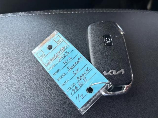 2023 Kia Sorento SX