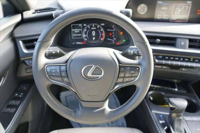 2019 Lexus UX 200 Luxury