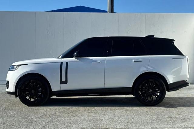 2025 Land Rover Range Rover P530 SE