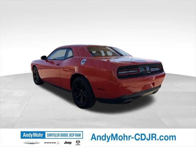 2016 Dodge Challenger SXT