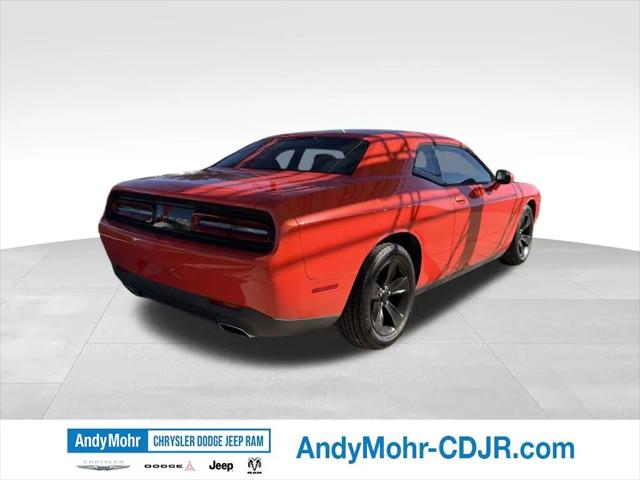 2016 Dodge Challenger SXT