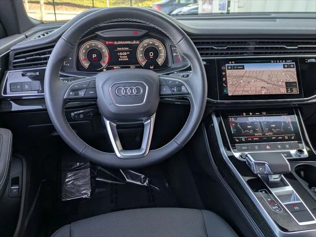 2025 Audi Q8 Premium Plus 55 TFSI quattro