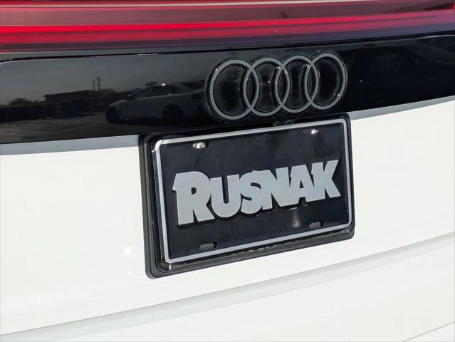 2025 Audi Q8 Premium Plus 55 TFSI quattro
