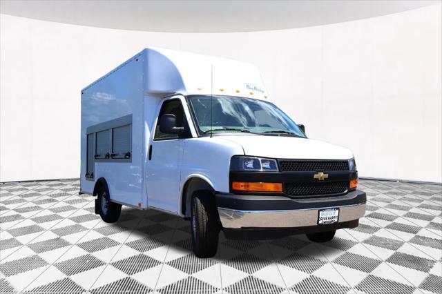 2024 Chevrolet Express Cutaway Work Van