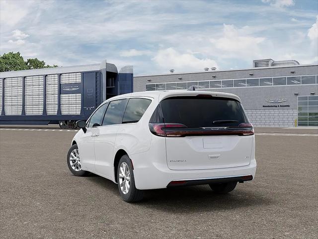 2027 Chrysler Pacifica Select AWD