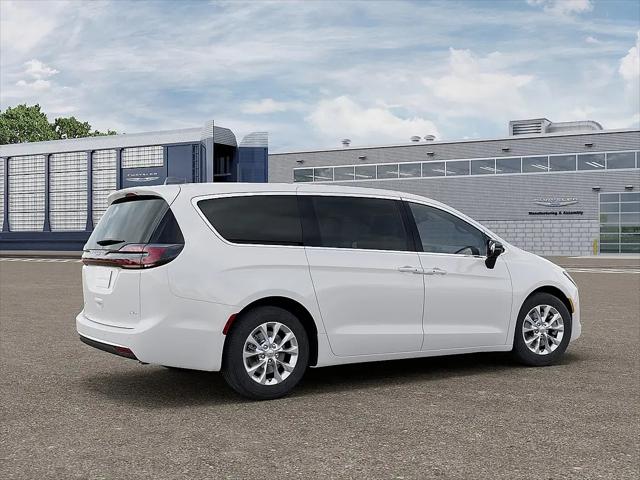 2027 Chrysler Pacifica Select AWD