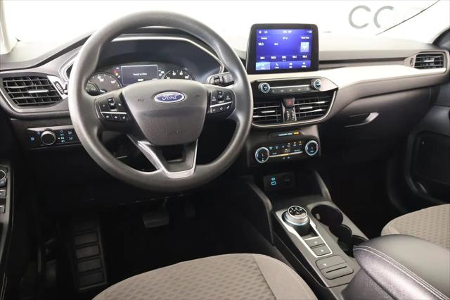 2022 Ford Escape SE Hybrid