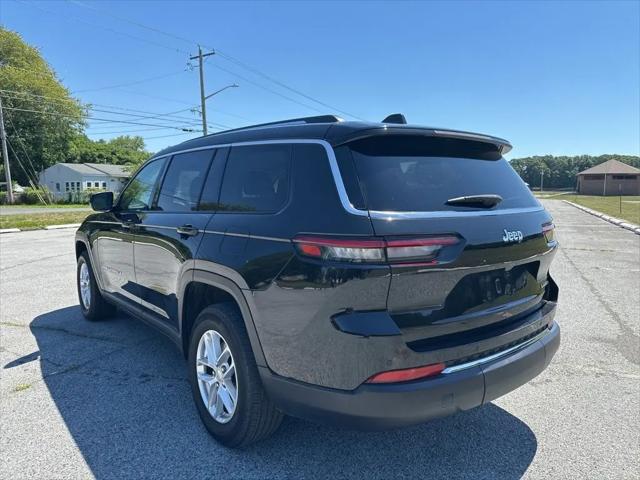 2023 Jeep Grand Cherokee L Laredo 4x2