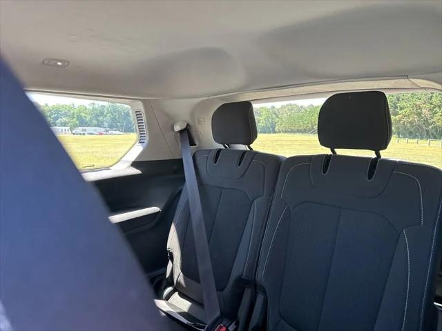 2023 Jeep Grand Cherokee L Laredo 4x2
