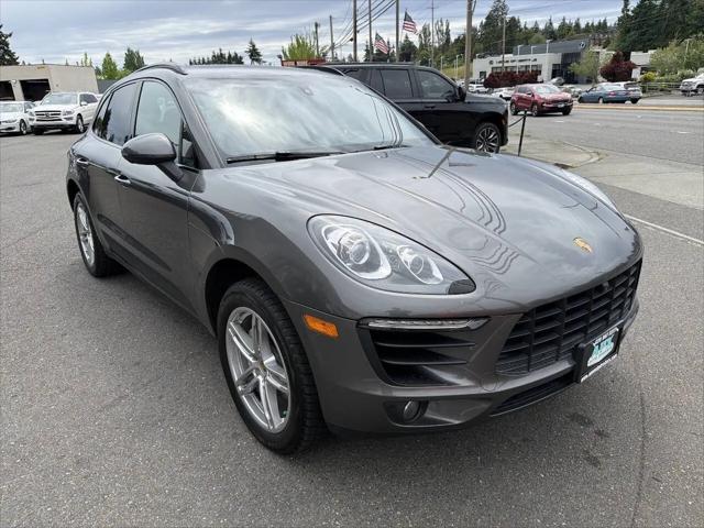 2016 Porsche Macan S