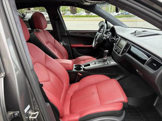 2016 Porsche Macan S