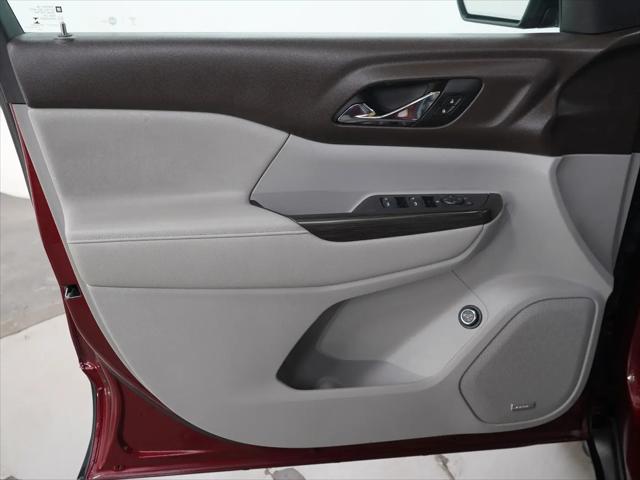 2017 GMC Acadia SLT-1