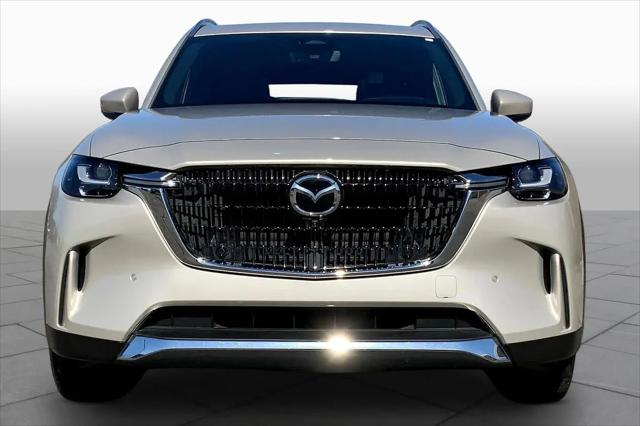 2025 Mazda X-90 Premium Plus Package
